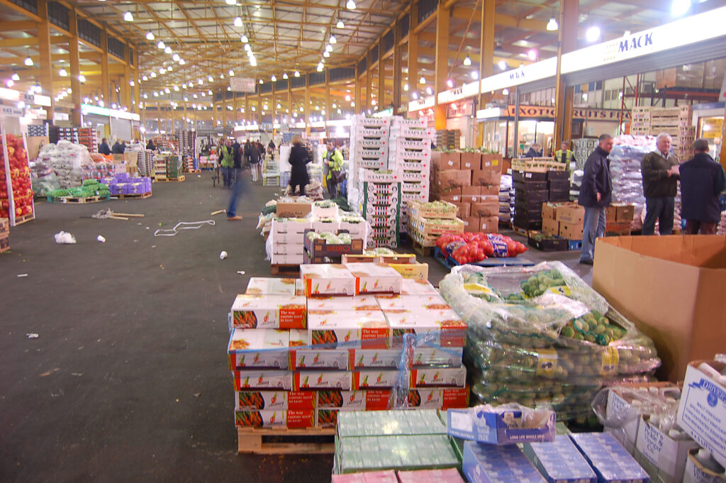 Who Is A Wholesaler